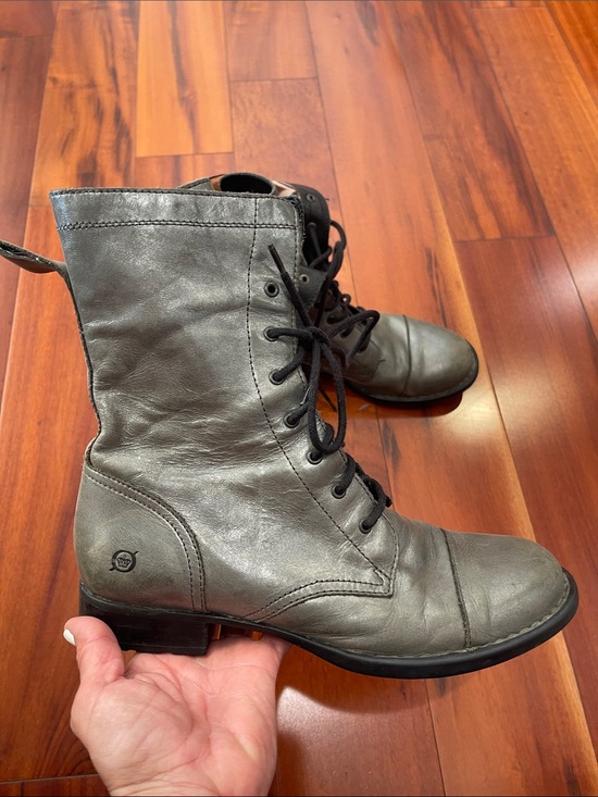 Born Shoes - Born Silver Gray Lace-Up Leather Combat Boots - Women size 9/40
